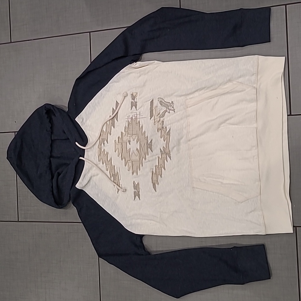 American Eagle Hoodie Tee Medium